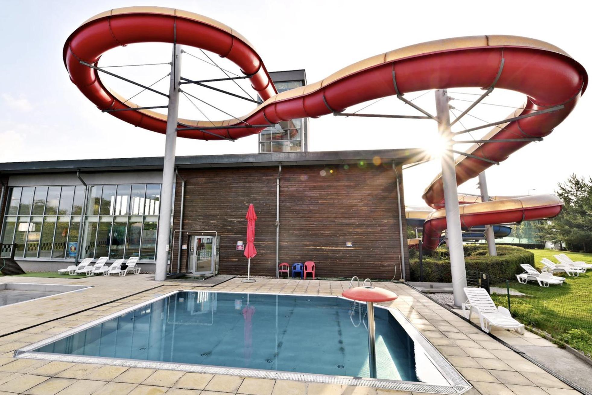 Apartment Familyvilla, New 4 Luxury Big Apartments, Parking *
