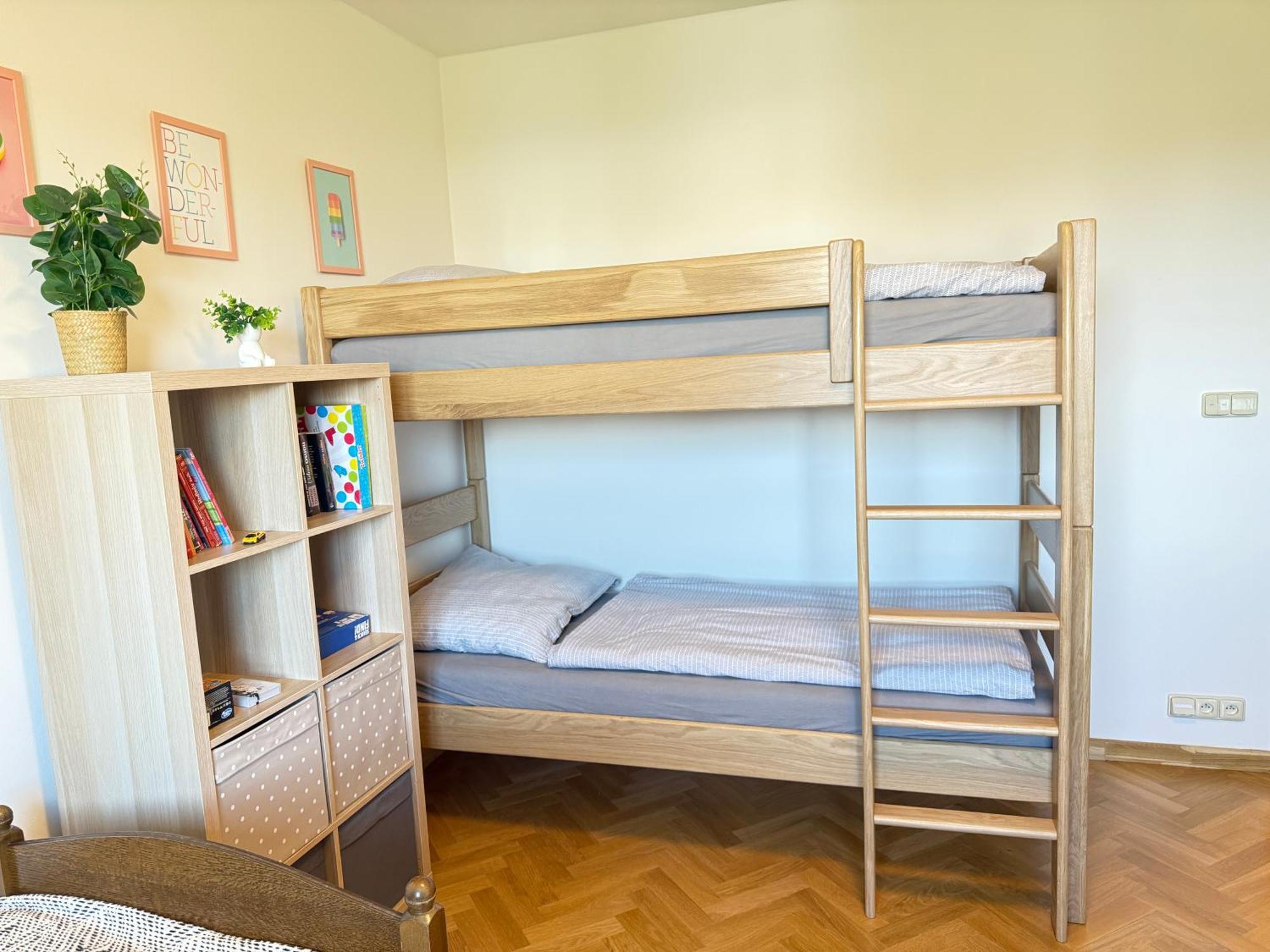 Apartment Familyvilla, New 4 Luxury Big Apartments, Parking