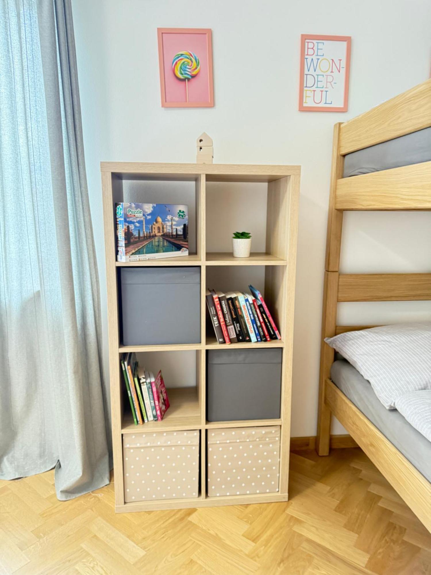 Familyvilla, New 4 Luxury Big Apartments, Parking Apartment Prag